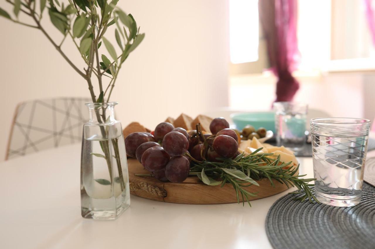 Apartment Riva Rovinj Extérieur photo