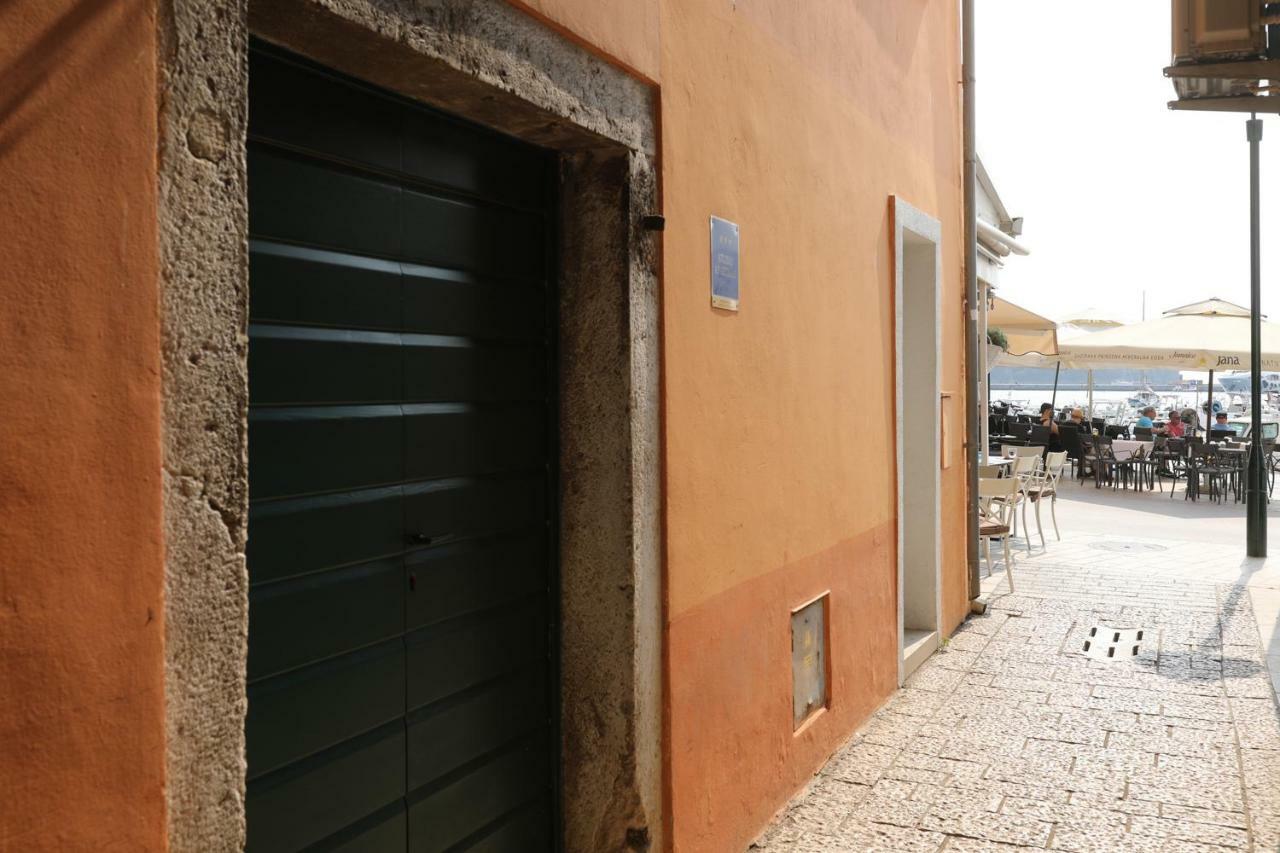 Apartment Riva Rovinj Extérieur photo